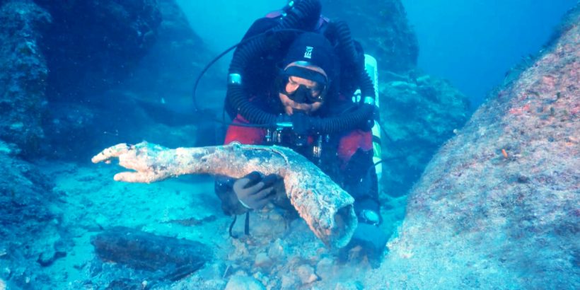 Antikythera Shipwreck dive exhibition Athens